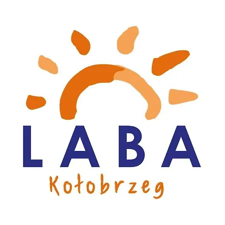 Laba Bursztynowe Z Miejscami Postojowymi Lägenhet