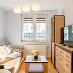 Laba Bursztynowe Z Miejscami Postojowymi Lägenhet Kołobrzeg