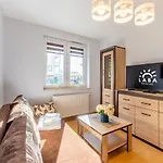 Laba Bursztynowe Z Miejscami Postojowymi Kołobrzeg