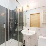 Lägenhet Laba Bursztynowe Z Miejscami Postojowymi Kołobrzeg