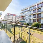 Laba Bursztynowe Z Miejscami Postojowymi Lägenhet