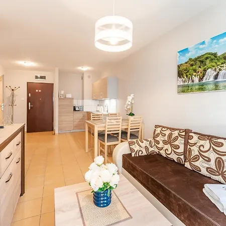 Laba Bursztynowe Z Miejscami Postojowymi Apartment Kolobrzeg