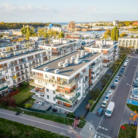 Laba Bursztynowe Z Miejscami Postojowymi Апартаменты *