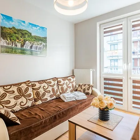 Laba Bursztynowe Z Miejscami Postojowymi