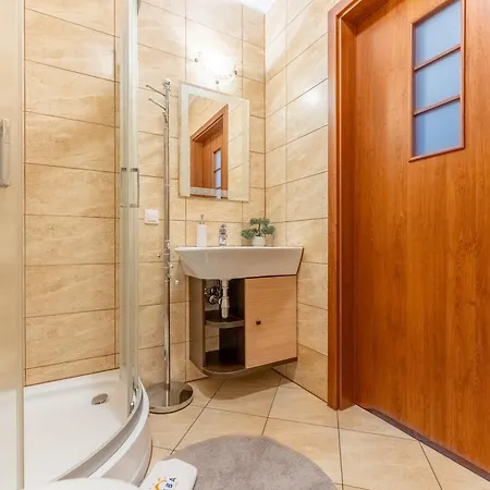 Laba Bursztynowe Z Miejscami Postojowymi Apartman