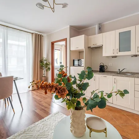 Laba Bursztynowe Z Miejscami Postojowymi Apartman *