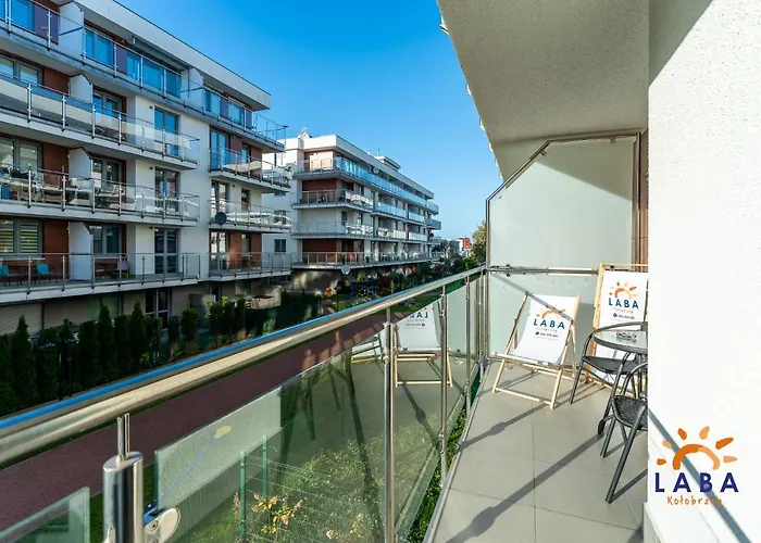 Laba Bursztynowe Z Miejscami Postojowymi * Kołobrzeg