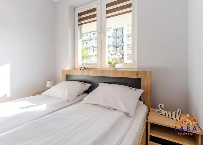 Laba Bursztynowe Z Miejscami Postojowymi